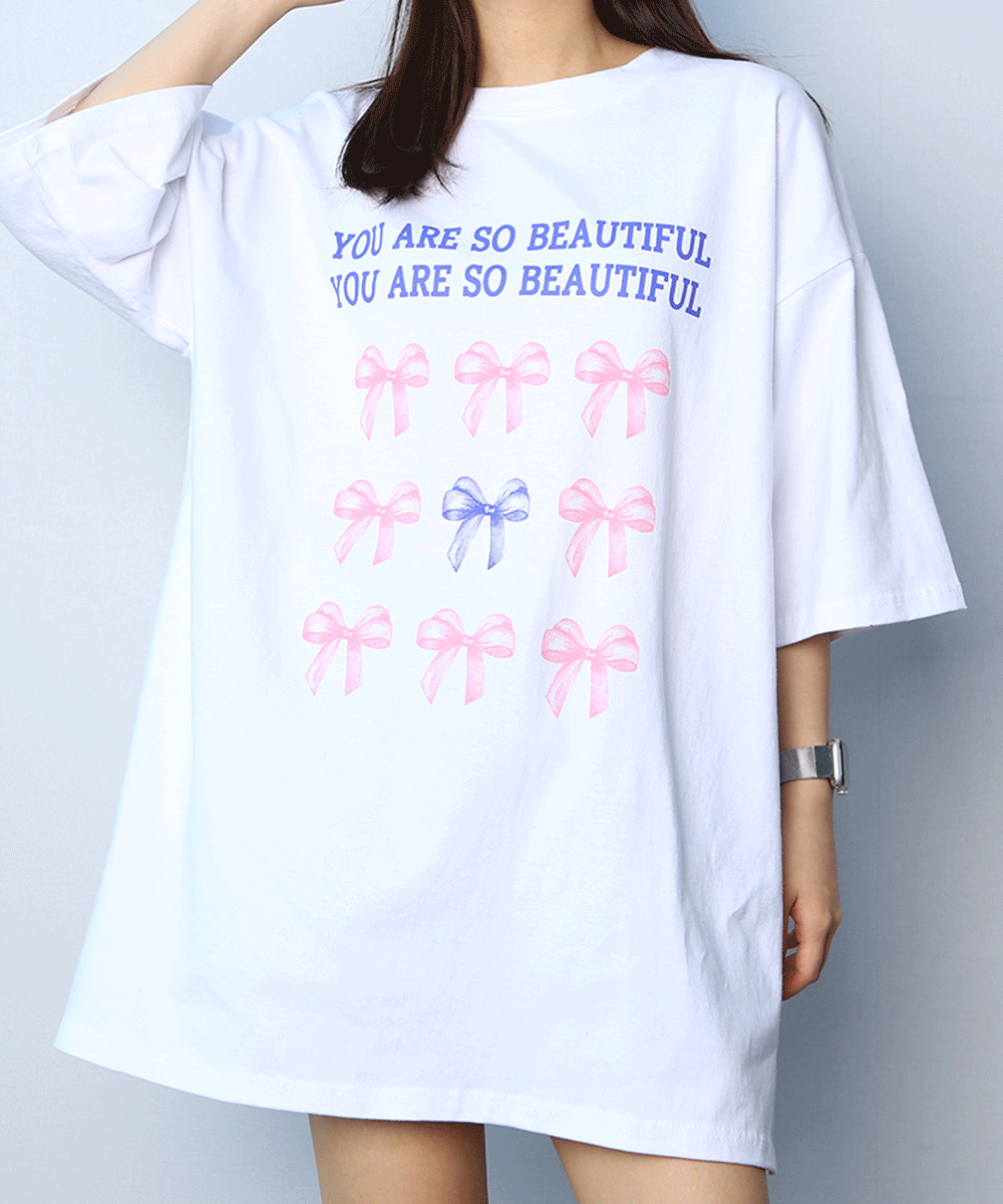(시밀러룩) 뷰티풀 리본 오버핏 반팔 티셔츠